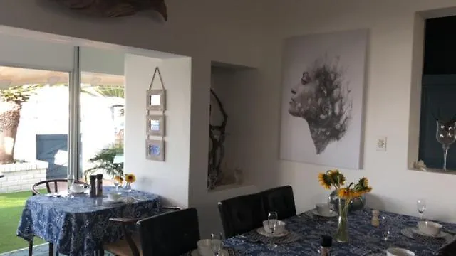 Lodge Melkbos On D'Beach Bloubergstrand South Africa